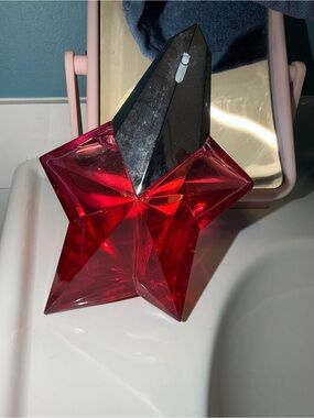 Mugler Alien Goddess Red Star-Shaped Bottle